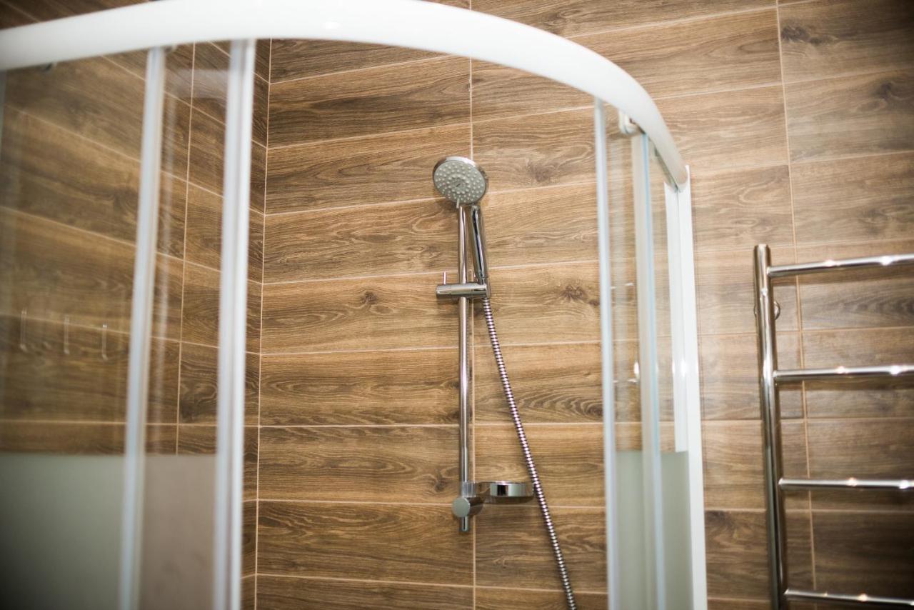 Modern Apartment Lviv Exterior photo